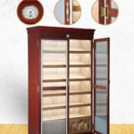 Humidors-Cigar-Cabinet-Mahagni-Double-door-Details.jpg