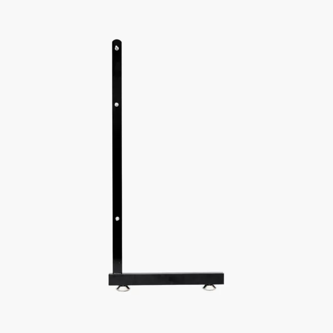 L leg for gridwall panels to provide sturdy display support